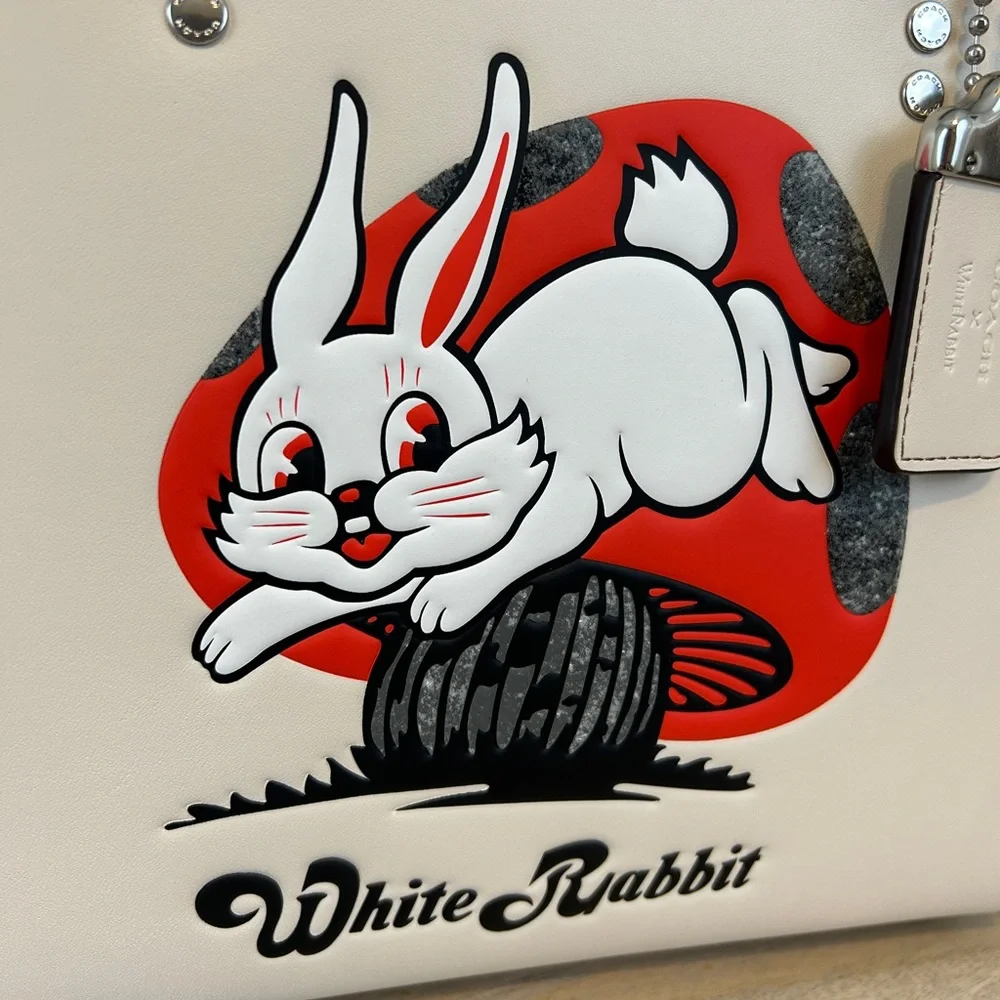 Super RARE China only Coach Rogue 25, White Rabbit in Chalk, NWT - Picture 2 of 8